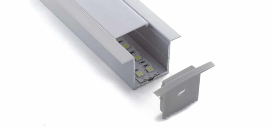 RHEALP017-R LED aluminum profile linear lighting detail” or “RHEALP017-R recessed LED profile installed in ceiling.