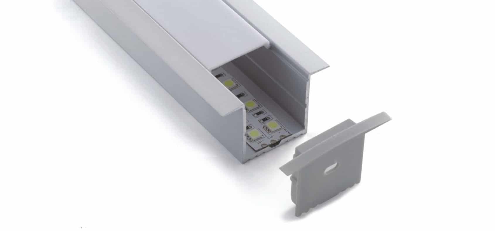 RHEALP017-R LED aluminum profile linear lighting detail” or “RHEALP017-R recessed LED profile installed in ceiling.