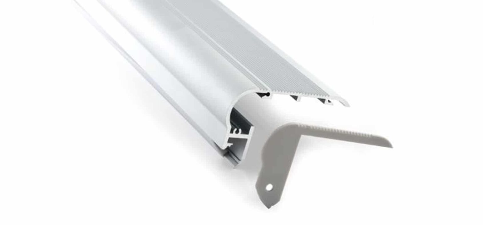 RHEALP024-R LED aluminium lighting profile 65×27.5 mm with PC diffuser and anodised finish.