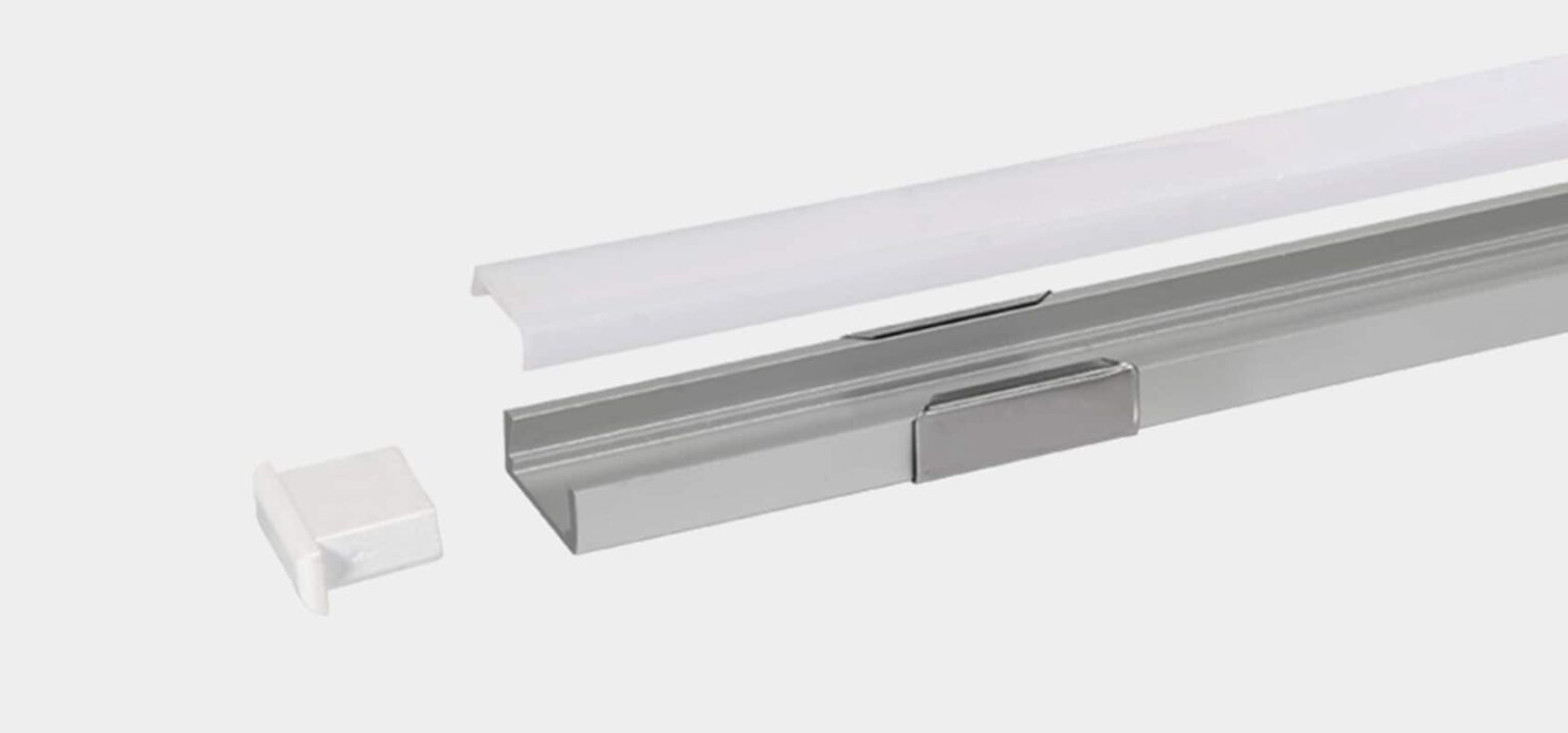 RHEALP1506 profile light installed in modern interior.