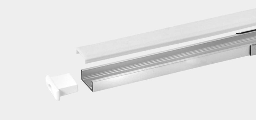 RHEALP1506-D LED linear profile installed in interior cove lighting.