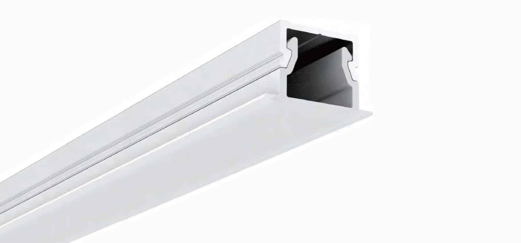 RHEALP139 profile light installed in ceiling cove.