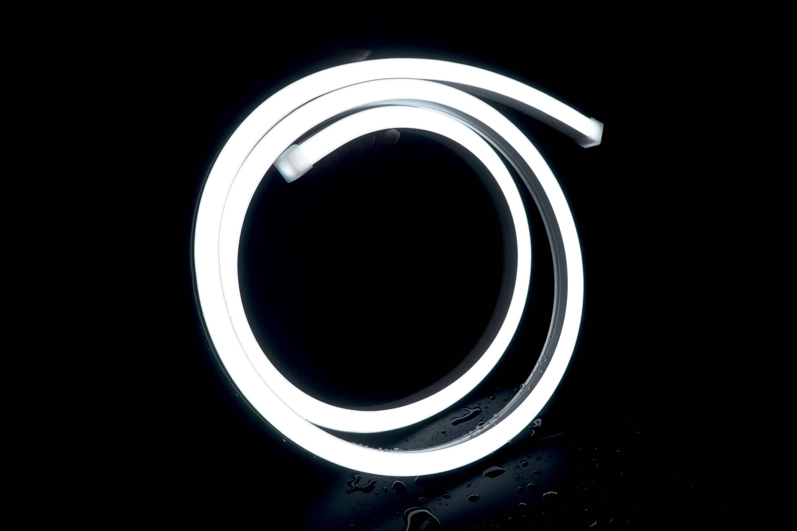 Neon Flex Side Bend Light RLLNFSB0817 installed on architectural coving