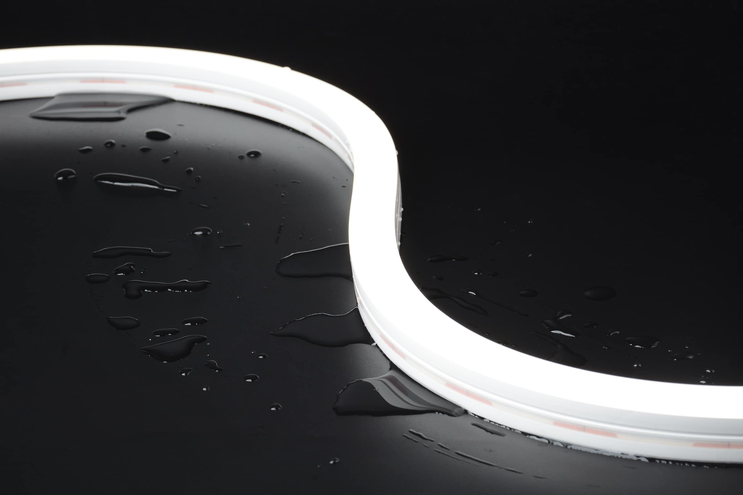 Neon Flex Side Bend Light RLLNFSB2020 installed in architectural cove